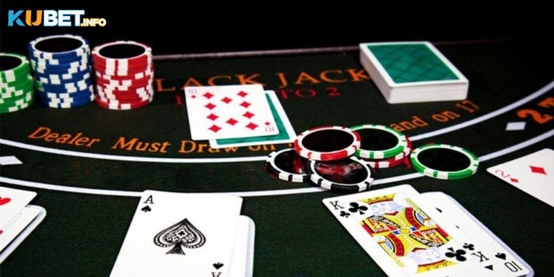 Xì Dách: Một trong game bài cạnh tranh trực tiếp giữa người chơi với nhà cái